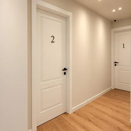 Gaia's Apartrooms *